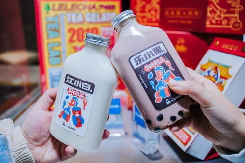 乐乐茶首家 制茶工厂 登陆重庆 还联名江小白 佩姐出了奶茶和火锅包