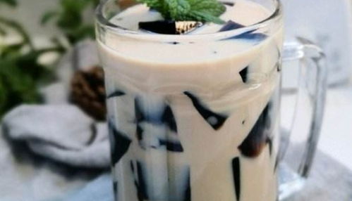 去买奶茶,聪明人都不点这4种饮品,店员 真是内行人